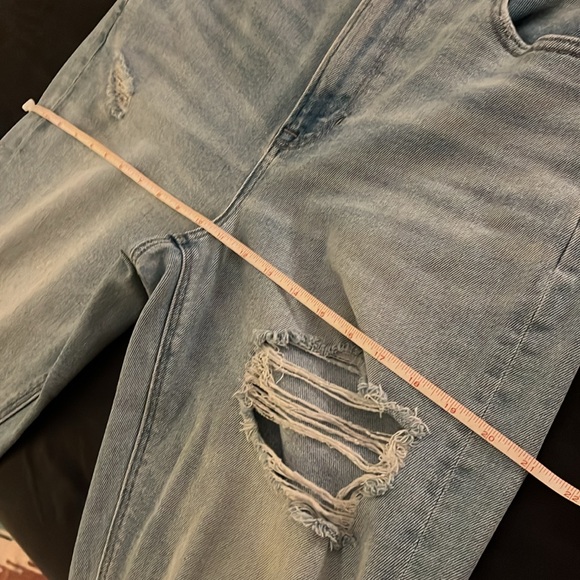 American Eagle Mom Straight Jeans - US Size 12 - like new - Picture 3 of 7